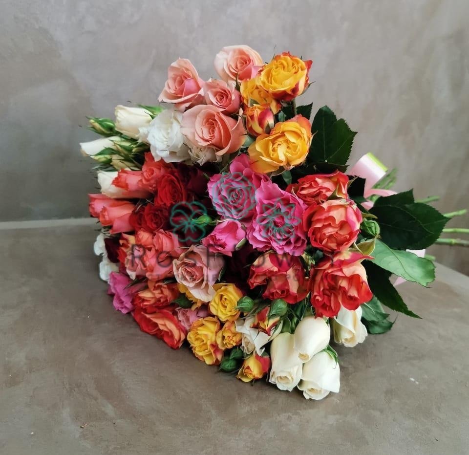 Букет цветов из: Розы в Кизилюрте