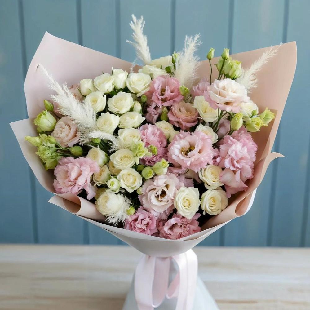 Букет цветов из: Альстромерии и Розы в Кизилюрте