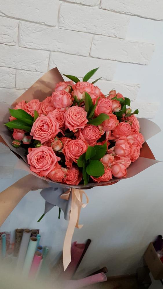 Букет цветов из: Розы в Кизилюрте