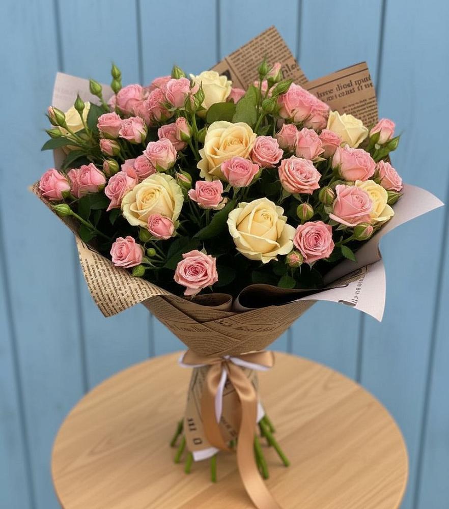 Букет цветов из: Розы в Кизилюрте