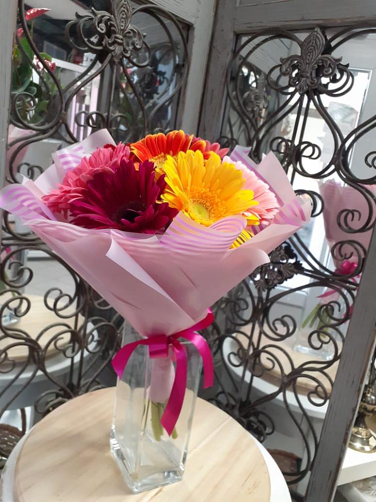 Букет цветов из: Герберы в Кизилюрте