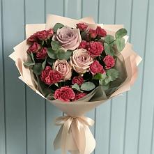 Букет цветов из:  Гвоздики и Розы в Кизилюрте